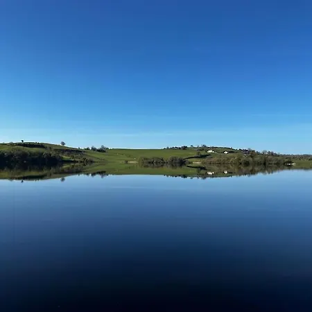 Lough Sillan Lakeside Holiday home *