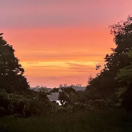 Дом отдыха Lough Sillan Lakeside *